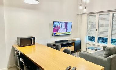 PH en venta TOTALMENTE RECICLADO en San Isidro! 2 ambientes con pequeño patio!