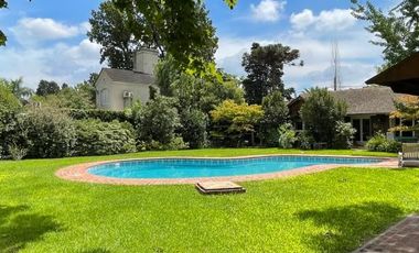 Casa en venta de 4 dormitorios c/ cochera en Malvinas Argentinas