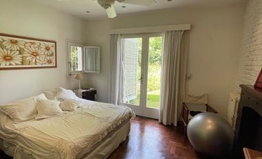 Casa en venta de 4 dormitorios c/ cochera en Malvinas Argentinas