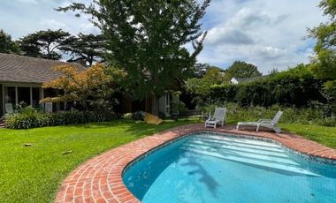 Casa en venta de 4 dormitorios c/ cochera en Malvinas Argentinas