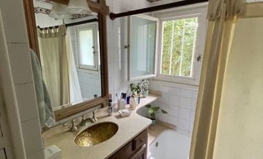 Casa en venta de 4 dormitorios c/ cochera en Malvinas Argentinas