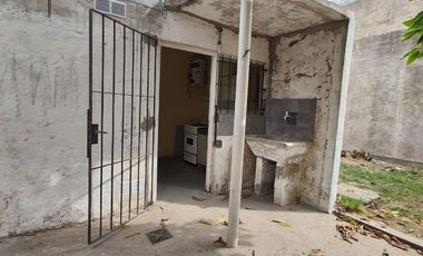Casa en venta de 2 dormitorios en Florencio Varela