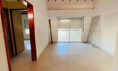 Departamento en venta de 1 dormitorio c/ cochera en San Miguel