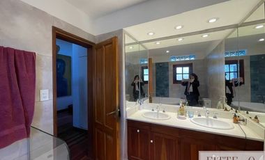 Casa en Venta 5 dormitorios jardin y pileta en La Horqueta