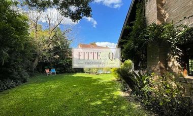 Casa en Venta 5 dormitorios jardin y pileta en La Horqueta