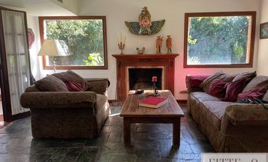 Casa en Venta 5 dormitorios jardin y pileta en La Horqueta