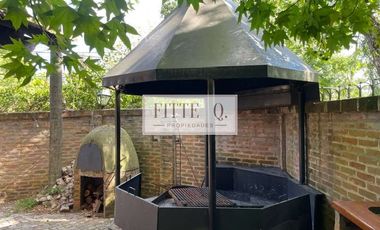 Casa en Venta 5 dormitorios jardin y pileta en La Horqueta