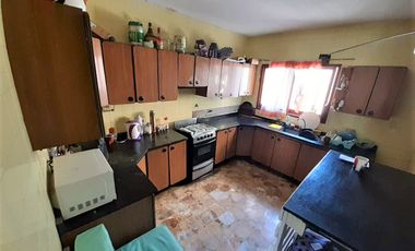 DEPARTAMENTO DE 3 DORMITORIOS A 2 CUADRAS DE PLAZA PRINCIPAL