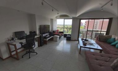 Venta Monte Grande Departamento 4 Ambientes con cochera Centro De Monte Grande!