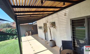 Venta Monte Grande Impecable Casa 3 Dormitorios, Quincho  Parque y Pileta