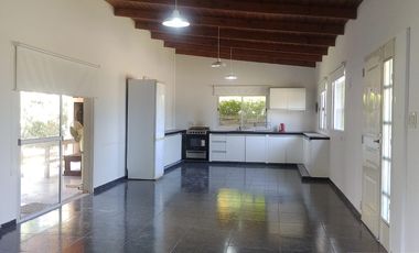 Venta  Canning Casa 4 Dormitorios Parque Y Piscina Belleville