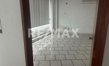 OFICINAS EN RENTA TOLUCA, COL. VALLE DON CAMILO  - (3)