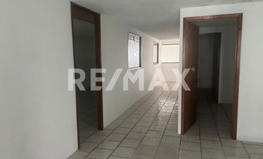 OFICINAS EN RENTA TOLUCA, COL. VALLE DON CAMILO  - (3)