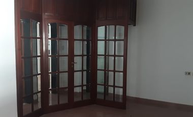 Venta Monte Grande Casa De 4 Dormitorios Refaccionada a nuevo Impecable estado