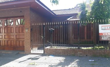 Venta Monte Grande Casa De 4 Dormitorios Refaccionada a nuevo Impecable estado