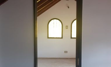 Venta Monte Grande Casa De 4 Dormitorios Refaccionada a nuevo Impecable estado