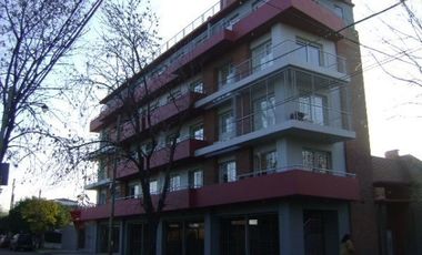 Venta Monte Grande Departamento 2 Ambientes 1º Piso  al Frente