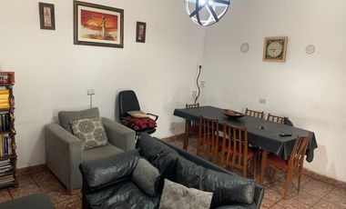 Casa en venta de 1 dormitorio c/ cochera en La Tablada