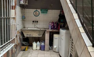 Casa en venta de 1 dormitorio c/ cochera en La Tablada