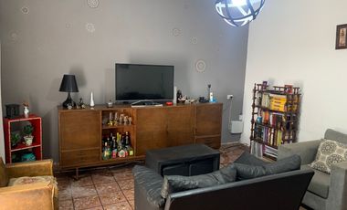 Casa en venta de 1 dormitorio c/ cochera en La Tablada