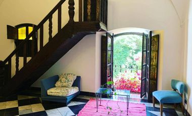 Excepcional Casa colonial auténtica en Alquiler en Martínez