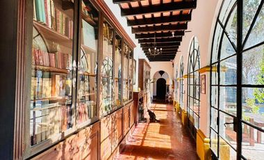 Excepcional Casa colonial auténtica en Alquiler en Martínez