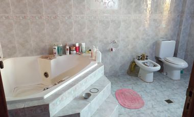 Viamonte 5584, Carapachay - Importante Casa en Venta