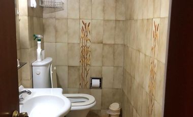 EXCELENTE CASA CON PILETA Y JARDIN. INMUEBLE DE CATEGORÍA