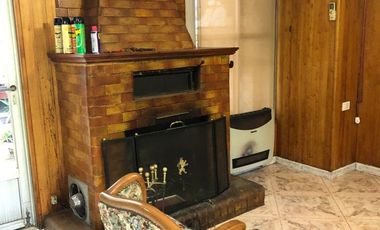 EXCELENTE CASA CON PILETA Y JARDIN. INMUEBLE DE CATEGORÍA