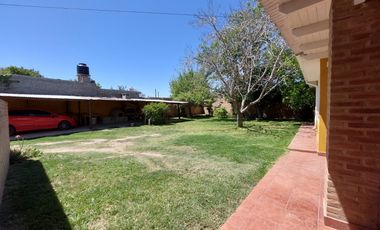 0228-Excelente Casa en alquiler temporario 3 dormitorios c/coch en V.C.Brochero