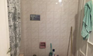 Av. Belgrano 2765 1º 1