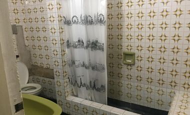 Av. Belgrano 2765 1º 1