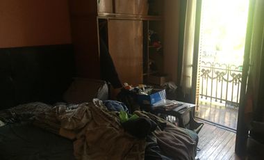 Av. Belgrano 2765 1º 1