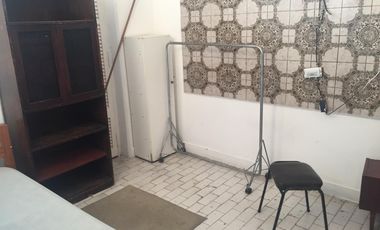 Av. Belgrano 2765 1º 1