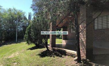 AT116. TALA HUASI. CASA CON SALIDA DIRECTA AL RIO (7 PAX)