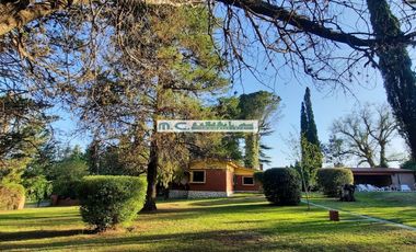 AT120. ICHO CRUZ, GRAN CASA CON AMPLISIMO PARQUE Y PILETA (6 PAX)
