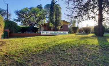 AT120. ICHO CRUZ, GRAN CASA CON AMPLISIMO PARQUE Y PILETA (6 PAX)