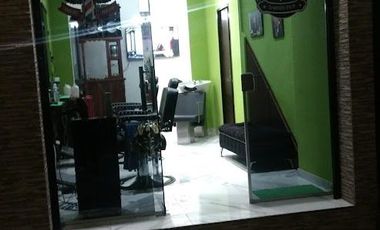 CASA DE 2 DEPARTAMENTOS Y LOCAL EN VILLA SOLDATI