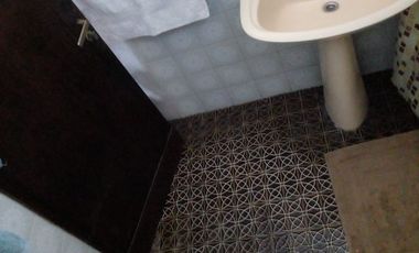 CASA DE 2 DEPARTAMENTOS Y LOCAL EN VILLA SOLDATI