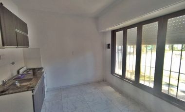 Departamento en venta de 1 dormitorio c/ cochera en Mar de Ajo
