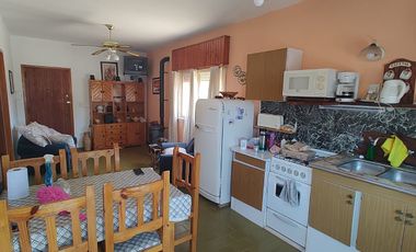 Casa en venta de 2 dormitorios c/ cochera en Costa Azul