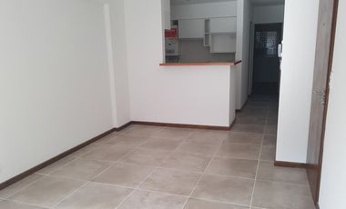 VENTA Departamento 2 dorm c/Patio - Pellegrini 2600 - Barrio Lourdes , Rosario.