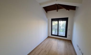 Casa  VENTA-Condos Ugarchete, Aldea Fisherton- 3 dorm 3 baños, 2 cocheras, PATIO