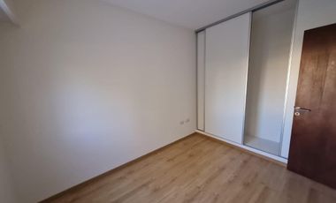 Casa  VENTA-Condos Ugarchete, Aldea Fisherton- 3 dorm 3 baños, 2 cocheras, PATIO