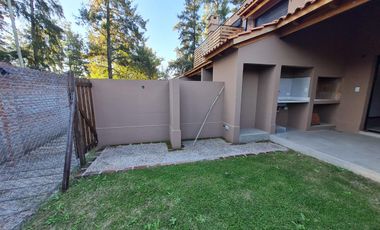 Casa  VENTA-Condos Ugarchete, Aldea Fisherton- 3 dorm 3 baños, 2 cocheras, PATIO