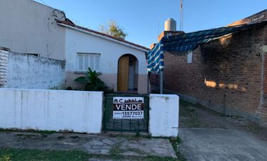 V136. ICHO CRUZ CASA A REFACCIONAR EN OPORTUNIDAD.