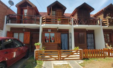 Dúplex en venta de 2 dormitorios c/ cochera en Costa Azul