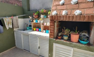 Dúplex en venta de 2 dormitorios c/ cochera en Costa Azul