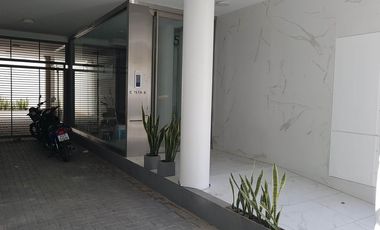 EN VENTA Estudio de uso profesional - c/balcón - Paraguay 555 - Centro, Rosario