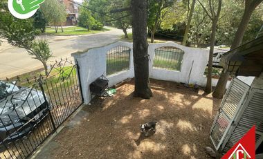 Chalet en venta de 4 dormitorios c/ cochera en Barrio Las Farolas